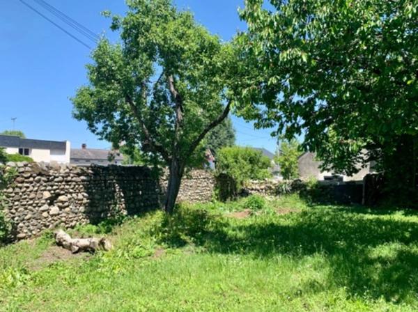 Maison + dépendances à vendre à LALOUBERE (65) + Terrain constructible