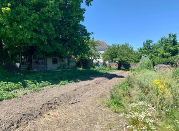 Maison + dépendances à vendre à LALOUBERE (65) + Terrain constructible