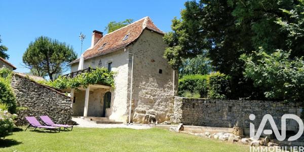 Maison à vendre 10 pièces 305 m² Lissac-et-Mouret