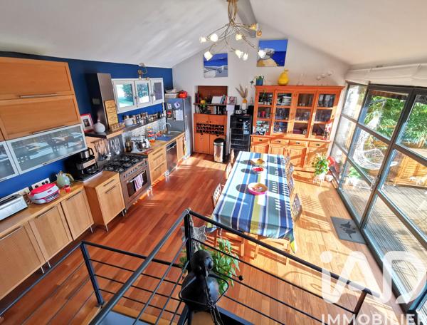 Maison à vendre 10 pièces 305 m² Lissac-et-Mouret