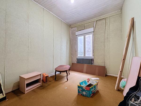Maison à vendre à Nérac 5 pièces, 4 chambres avec cour