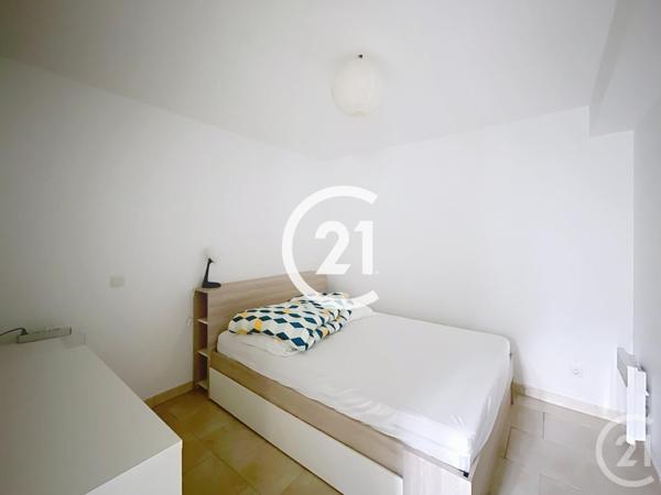 Maison à vendre  4 pièces - 135 m2 CHERAC - 17