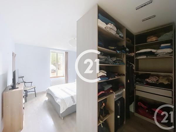 Maison à vendre  4 pièces - 135 m2 CHERAC - 17