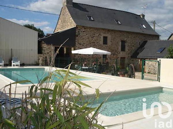 Maison à vendre 8 pièces 235 m² La Grée-Saint-Laurent