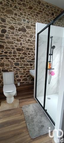 Maison à vendre 8 pièces 235 m² La Grée-Saint-Laurent