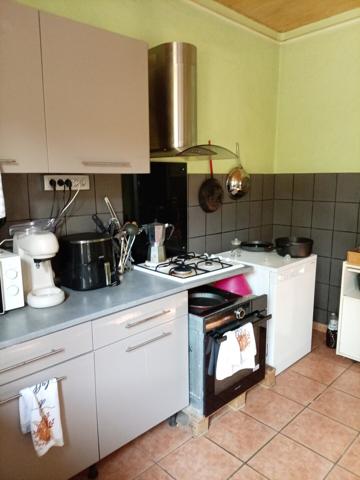 Charmante maison avec grange cherche nouvelle famille Cette charmante