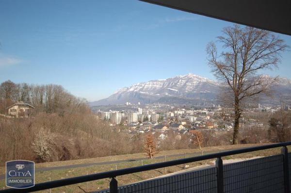 Appartement à louer 3 pièces 67.2m²