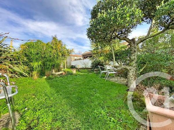 Maison à vendre  5 pièces - 124,50 m2 MARENNES - 17