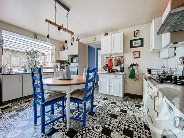 Maison à vendre  5 pièces - 124,50 m2 MARENNES - 17