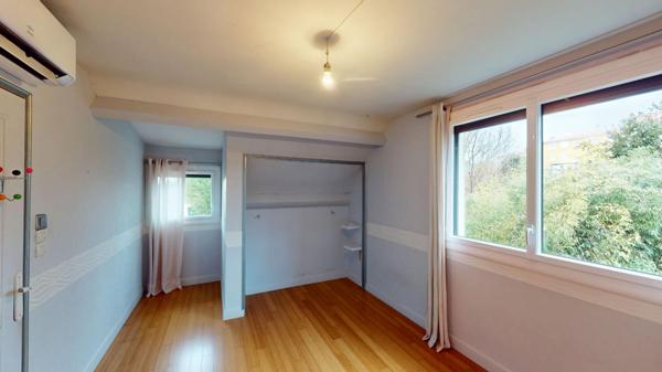 Vente Maison228 m² - 9 Pièces - CERIZAY (79140)