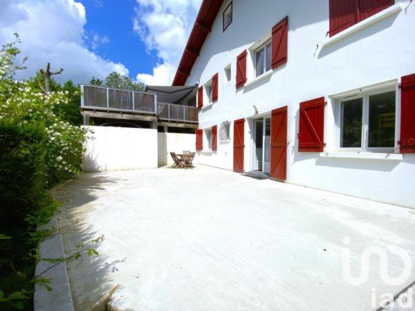 Maison à vendre 8 pièces 237 m² Urcuit