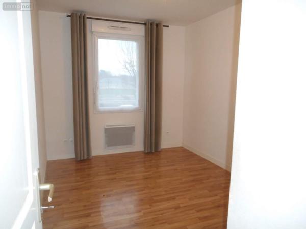 Appartement à louer à Bléré dans l'Indre-et-Loire (37150), ref : 021/1275