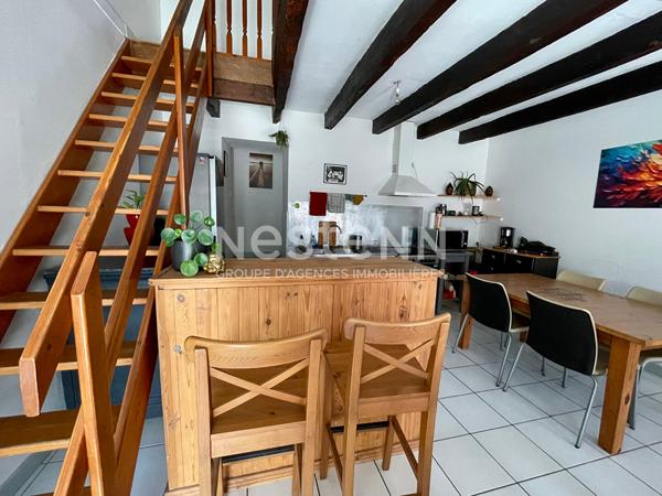 IDEAL POUR INVESTISSEMENT - LONGERE VENDUE LOUEE