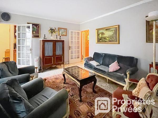 CHÂTENAY-MALABRY  - GRAND 3/4 PIÈCES ÉVOLUTIF AVEC GARAGE, BALCON ET FORT POTENTIEL