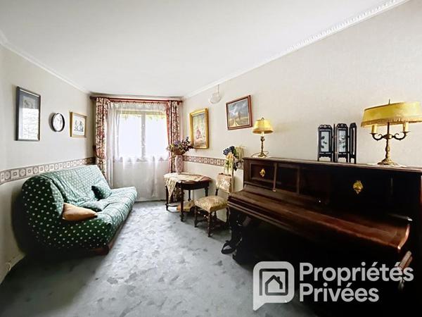 CHÂTENAY-MALABRY  - GRAND 3/4 PIÈCES ÉVOLUTIF AVEC GARAGE, BALCON ET FORT POTENTIEL