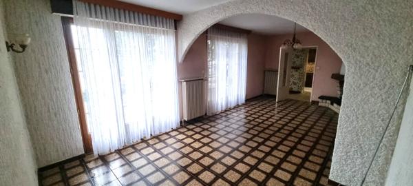 MAISON A RENOVER - 3 CHAMBRES + COMBLES AMENAGEABLES