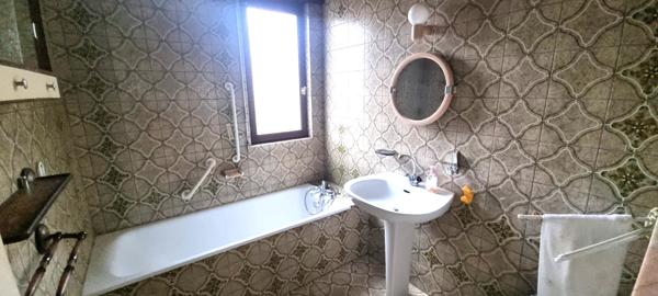 MAISON A RENOVER - 3 CHAMBRES + COMBLES AMENAGEABLES