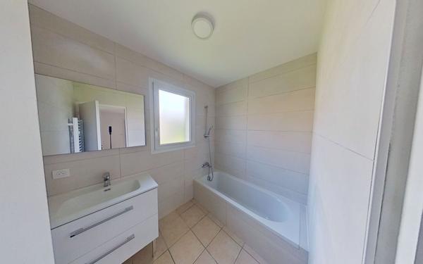 Maison à vendre    5 pièces •  Dommartin