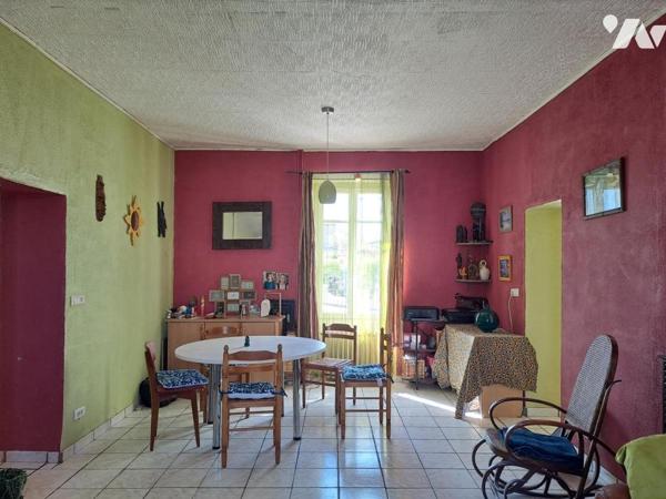 REZE - BALINIERE - Maison ancienne avec dépendances à rénover