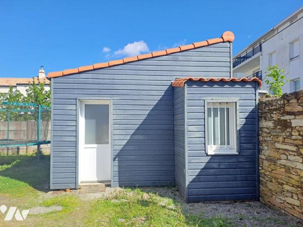 REZE - BALINIERE - Maison ancienne avec dépendances à rénover