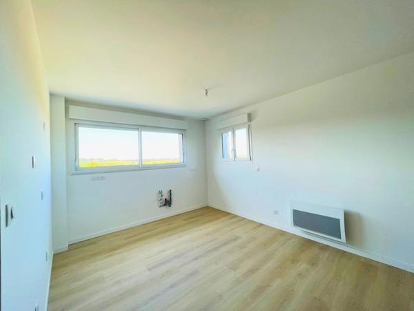Vente                                                      Appartement
                        
                     2 pièces                      51 m2                     à Came