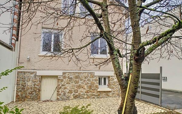 Maison à vendre    4 pièces • 85 m2 Clamart