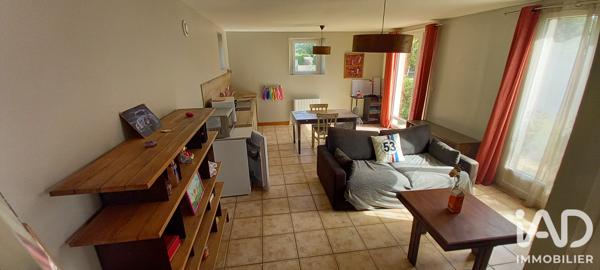 Immeuble à vendre 141 m² Bégard