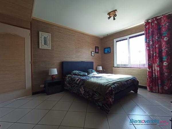 GRANDE MAISON LUMINEUSE