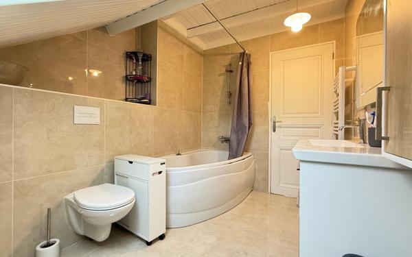 Maison à vendre    5 pièces • 138 m2 Domont