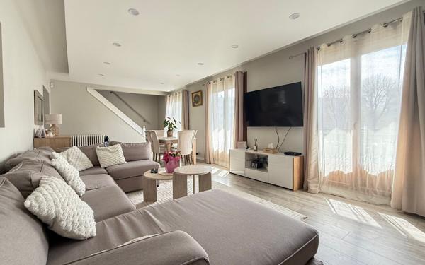 Maison à vendre    5 pièces • 138 m2 Domont