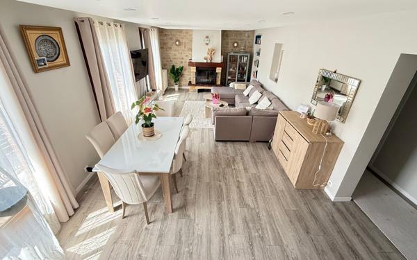 Maison à vendre    5 pièces • 138 m2 Domont