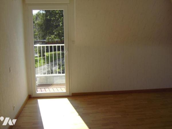 Maison d'habitation construite sur 2 étages 4 chambres