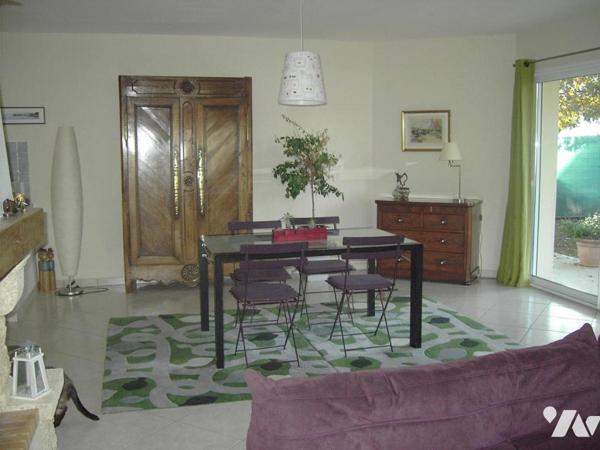 Maison d'habitation construite sur 2 étages 4 chambres