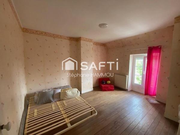 Maison 144m² - 7 pièces - jardin - beaux volumes