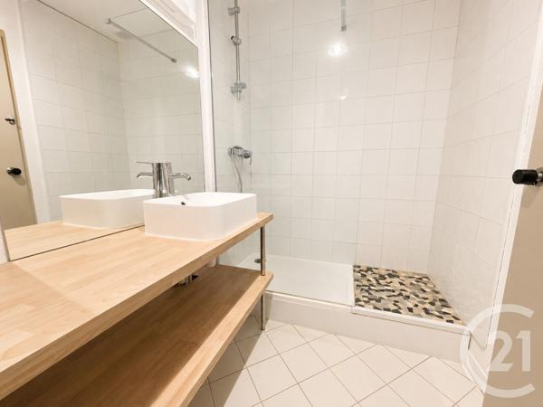 Appartement Studio à vendre  1 pièce - 27 m 2   HENDAYE  - 64