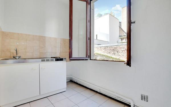Maison à vendre    8 pièces • 107 m2 Paris 15