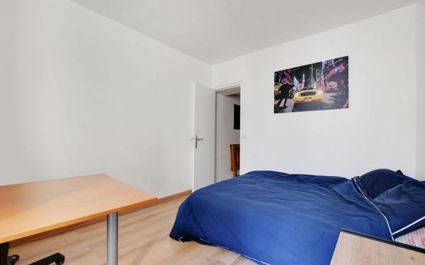 Maison à vendre    8 pièces • 107 m2 Paris 15