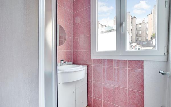 Maison à vendre    8 pièces • 107 m2 Paris 15