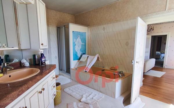 Maison à vendre    4 pièces • 147 m2 Péronne