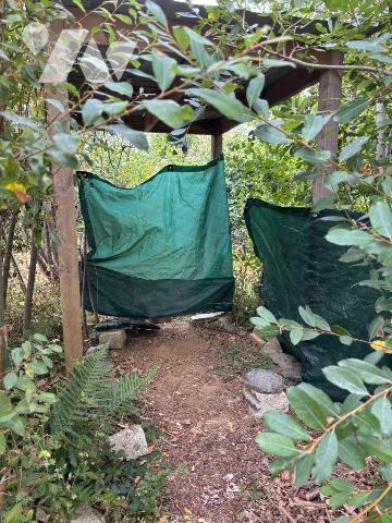 Terrain a Vendre à BRIEC, en Finistère Sud (29), au Coeur du Bourg, Terrain Constructible arbor...