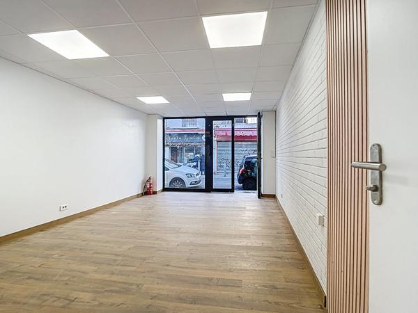 Fonds de commerce et Murs à vendre 38 m2  - Secteur Mazargues 13009 Marseille