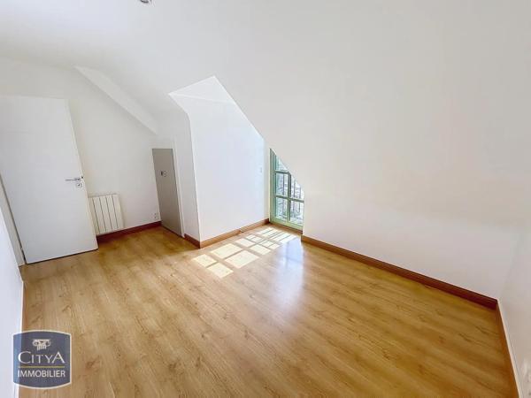 Maison à louer 6 pièces 156.11m² Auray (56400)