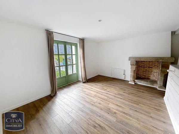 Maison à louer 6 pièces 156.11m² Auray (56400)