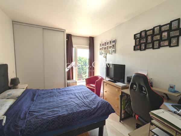 Appartement 3 pièce(s) 2 chambre(s) 99 m²