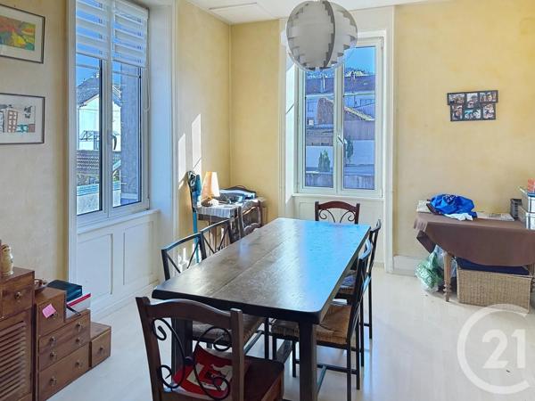Appartement à vendre  5 pièces - 96,14 m 2   REMIREMONT  - 88
