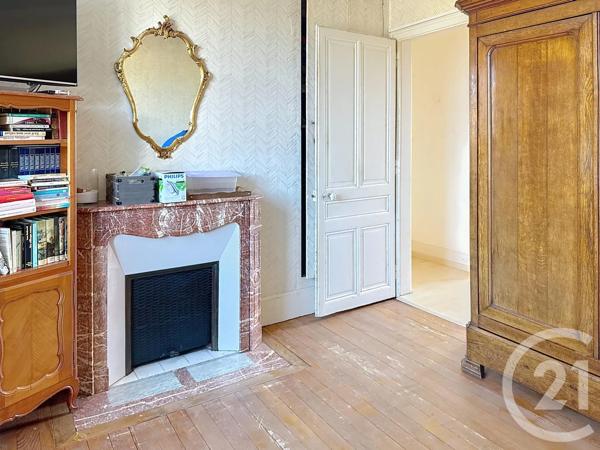 Appartement à vendre  5 pièces - 96,14 m 2   REMIREMONT  - 88