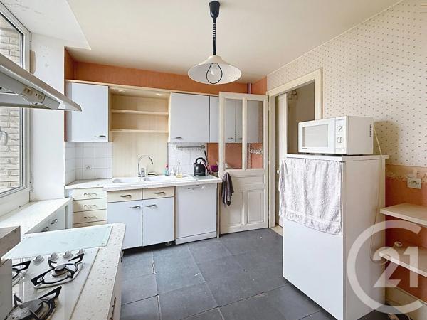 Appartement à vendre  5 pièces - 96,14 m 2   REMIREMONT  - 88