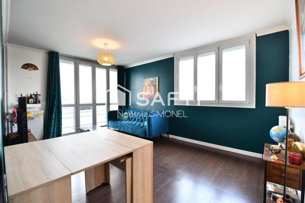 Bel appartement de quatre pièces! Ravalement réalisé en 2021 !