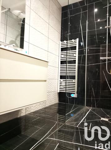 Maison 5 pièces de 155 m² à Sury-le-Comtal (42450)