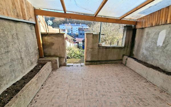 Maison à vendre    2 pièces •  Thil